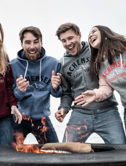 Spass mit Freunden am Achensee