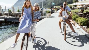 Radtour mit Freunden am Achensee