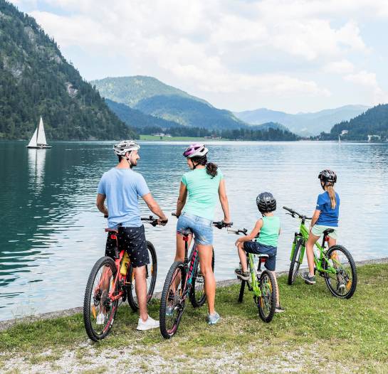 Radtour mit der Familie am Achensee
