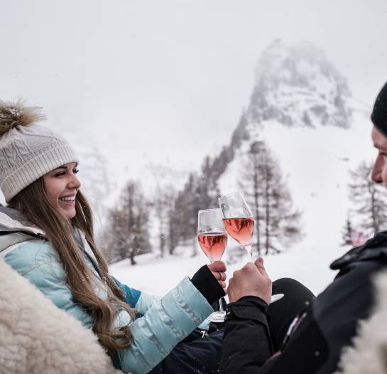 Paarzeit im Winterurlaub am Achensee